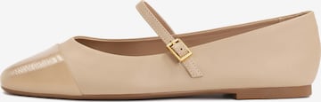 Ballerina con cinturino di Kazar in beige: frontale