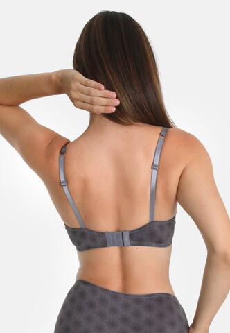 sassa T-shirt Bra 'EXCITING TIME' in Grey