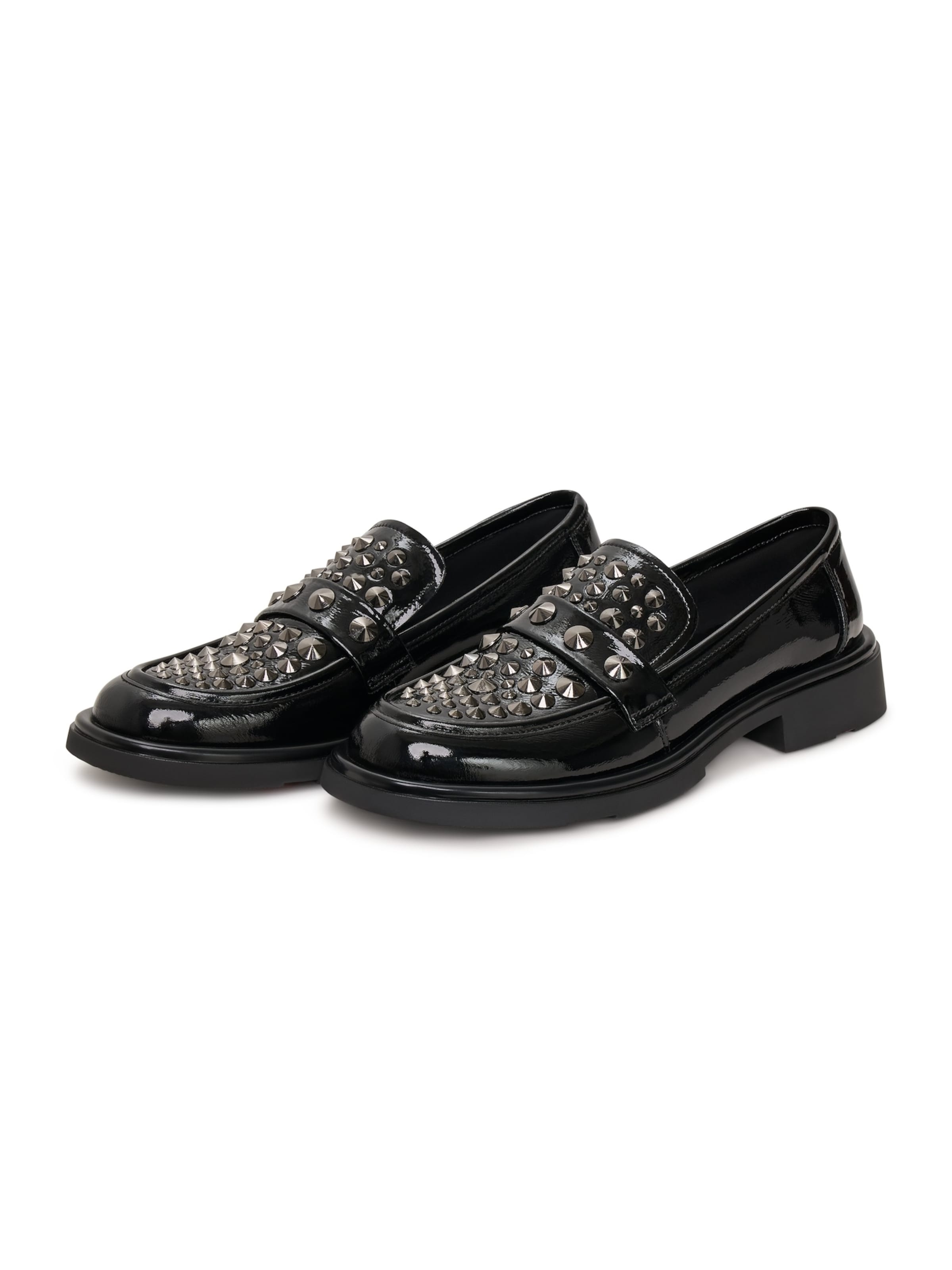 CESARE GASPARI Classic Flats in Black