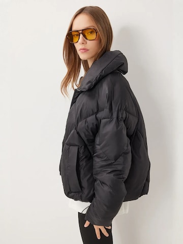 Veste d’hiver Happiness İstanbul en noir