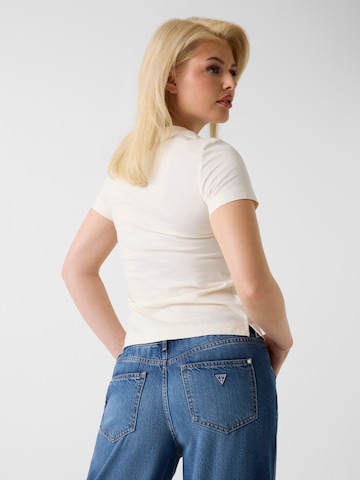 GUESS - Camiseta 'QUID' en beige