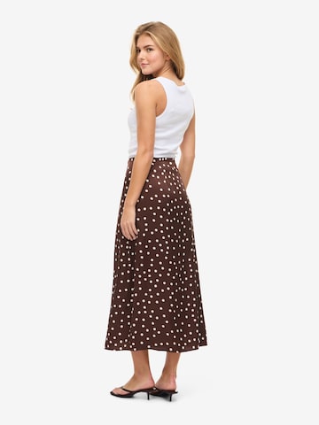 Gonna di Noisy may in marrone