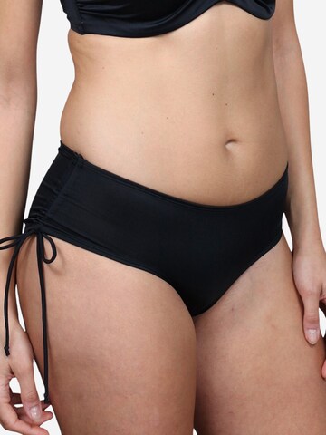 SugarShape Bikini Bottoms 'Monaco' in Black: front