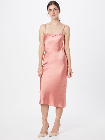 Love Triangle Cocktail Dress 'PORTRAIT' in Pink: front