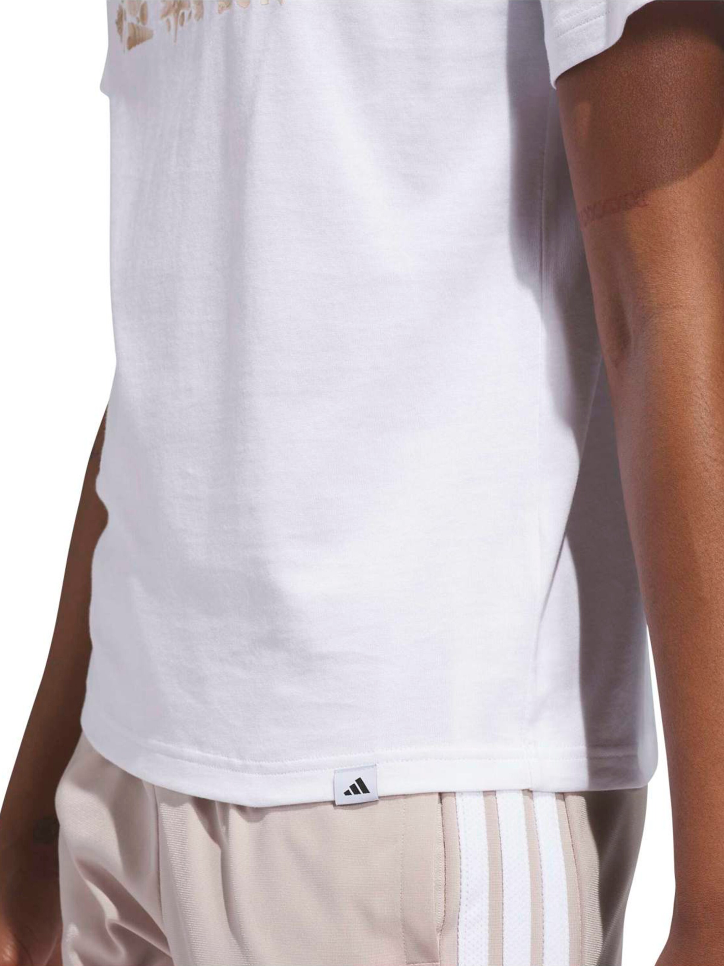 ADIDAS SPORTSWEAR Koszulka funkcyjna w kolorze biały