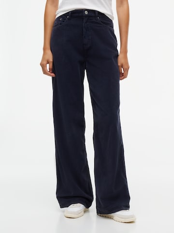Tommy Jeans Regular Broek in Blauw: voorkant