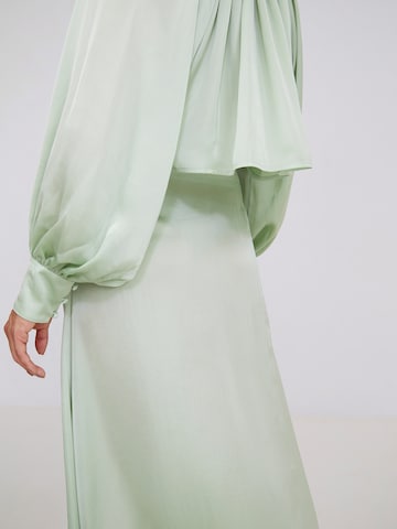 ABOUT YOU x Iconic by Tatiana Kucharova Blouse 'Allie' in Green