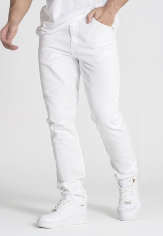 Gianni Kavanagh Regular Jeans in White: front