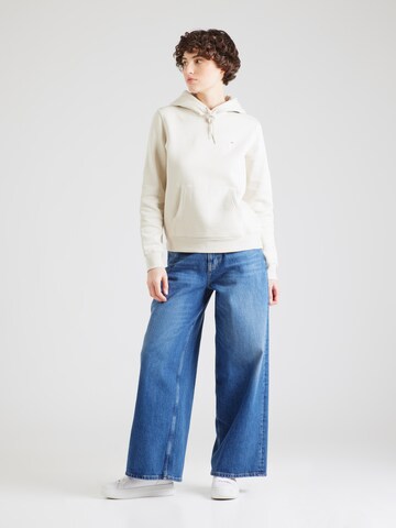 Felpa di Tommy Jeans in beige