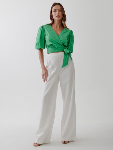 Tussah - Blusa 'KATHRYN ' em verde