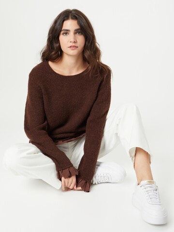 Cream Sweater 'Lacy' in Brown
