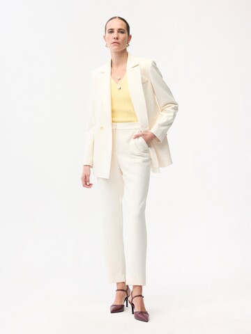 adl Blazer in Yellow