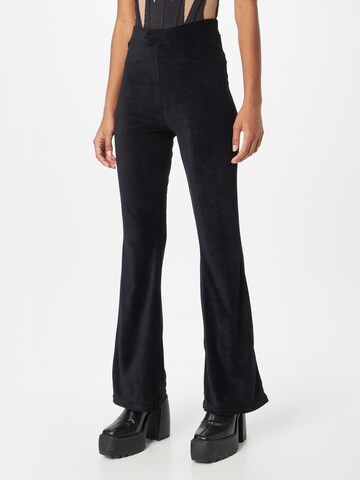 24COLOURS Flared Hose in Schwarz: Vorderseite
