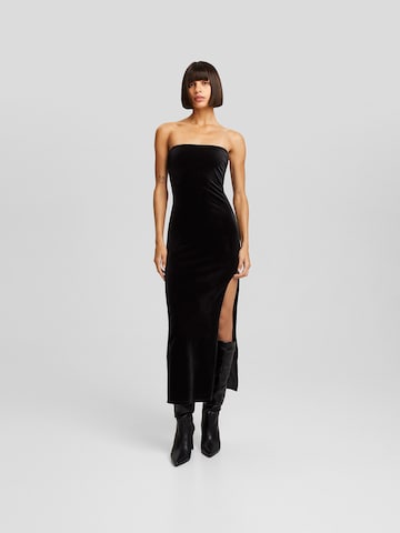 Bershka Kleid in Schwarz