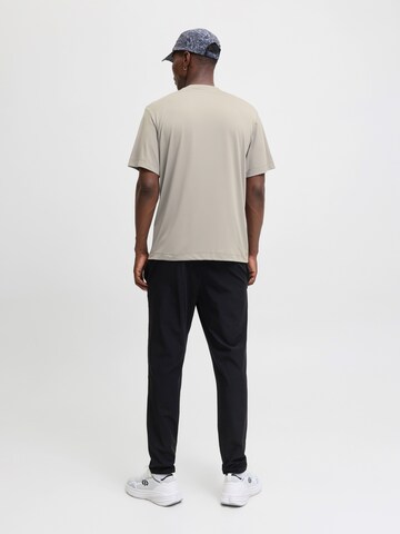 JACK & JONES - Camiseta 'JCOCNZAMSTERDAM' en gris
