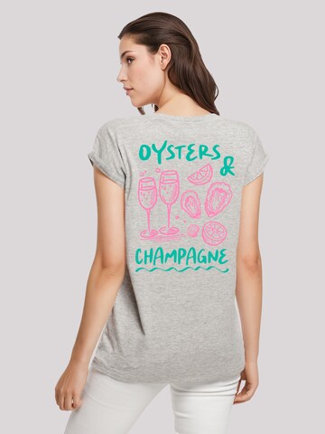 T-shirt 'Oysters And Champagne' F4NT4STIC en gris : devant