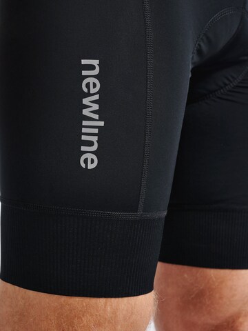 Newline Skinny Sportshorts in Schwarz