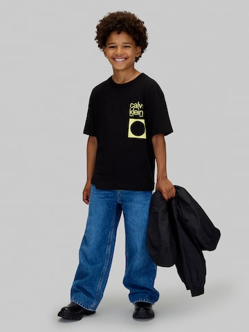 Calvin Klein Jeans Póló 'CITY SCENE' - fekete