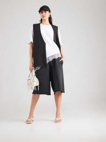 Noisy may Shirt in White