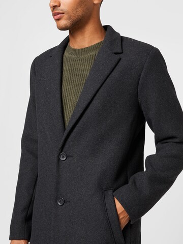 HOLLISTER Between-Seasons Coat in Grey