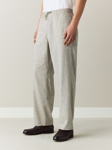 Next Loosefit Hose 'Heritage' in Grau: Vorderseite