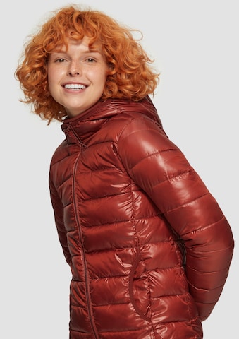 QS Between-seasons coat in Red