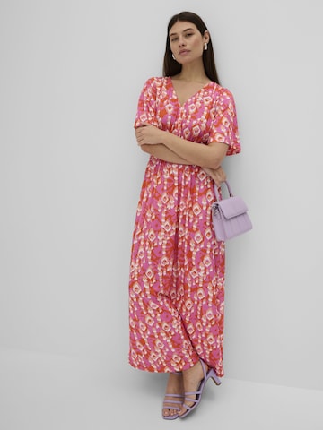 bonprix Kleid in Pink: Vorderseite