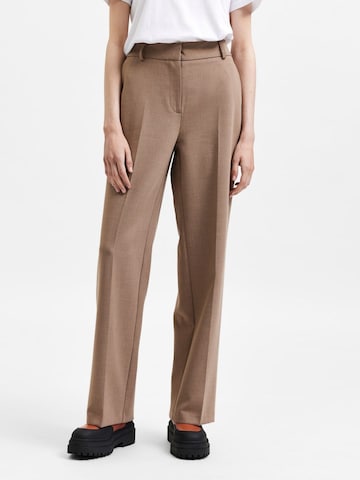 SELECTED FEMME Wide leg Pleated Pants in Brown: front