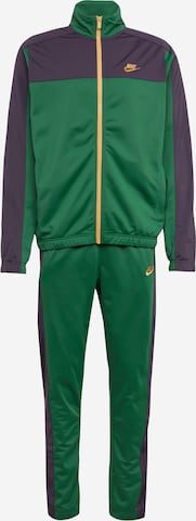 Nike Sportswear Костюм для бега в Зеленый: спереди