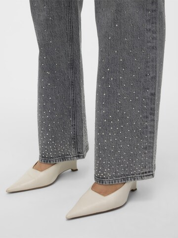 Regular Jean 'Tessa' VERO MODA en gris