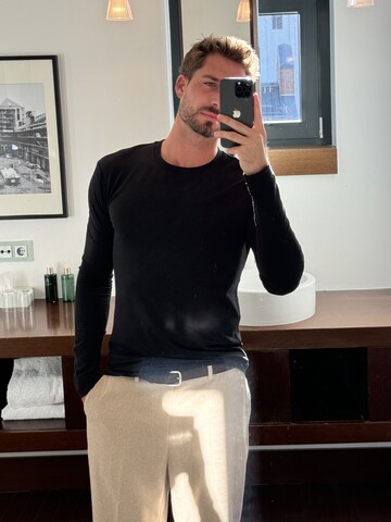 TRAPP Longsleeve in Schwarz
