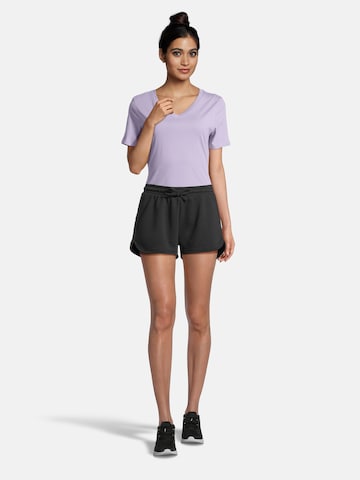 AÉROPOSTALE Regular Shorts in Schwarz