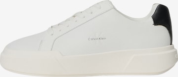 Calvin Klein Sneakers laag in Wit: voorkant