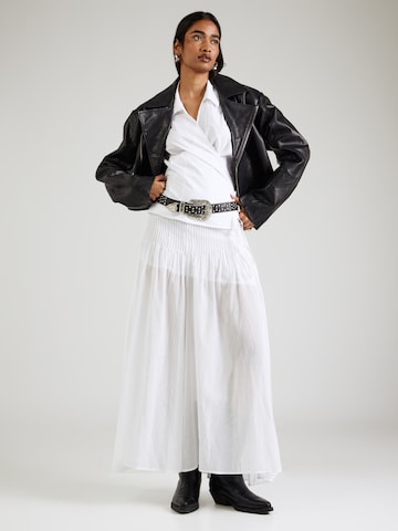 WEEKDAY - Blusa 'Aby' en blanco