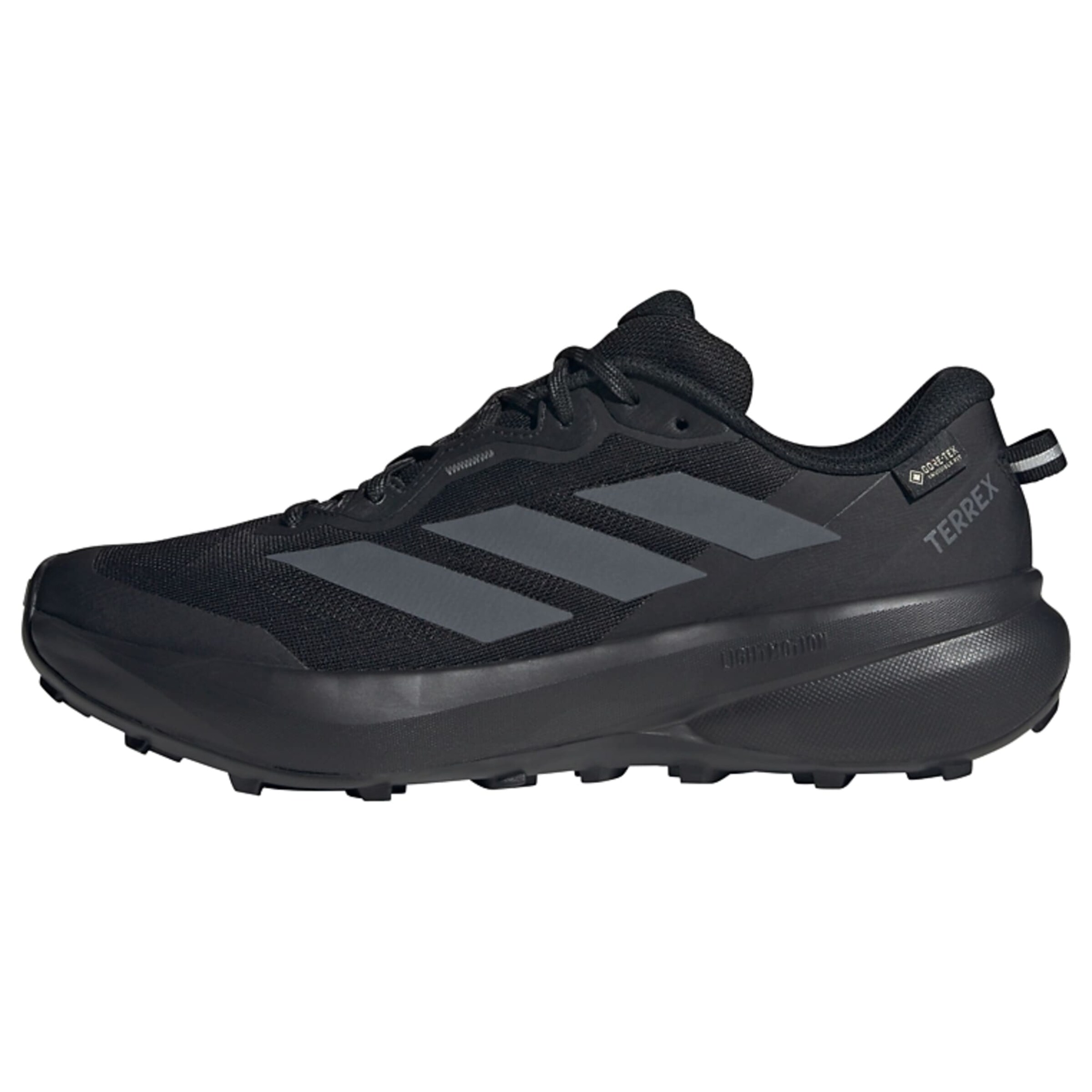 Chaussure basse 'Tracefinder Plus' ADIDAS TERREX en noir : devant