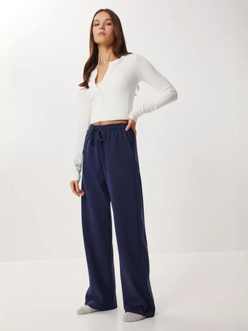 Wide leg Pantaloni 'Hose' di Happiness İstanbul in blu