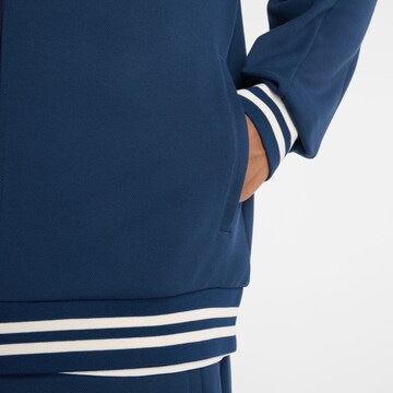 new balance Weatherproof jacket in Blue