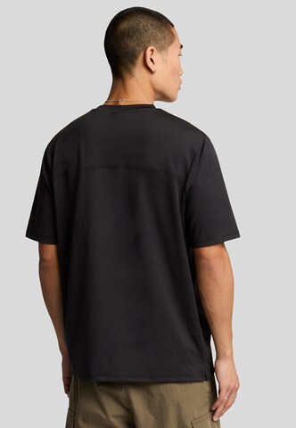 T-Shirt 'Panelled Neoprene' Lyle & Scott en noir