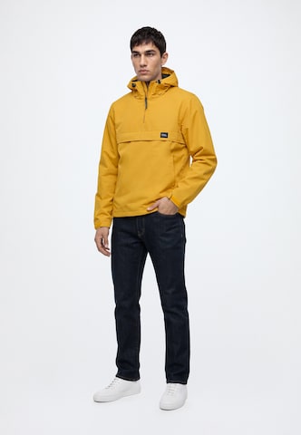 Veste mi-saison 'Shooter' Vintage Industries en jaune