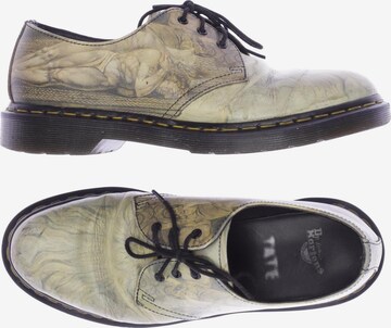 Dr. Martens Flats & Loafers in 40 in Green: front