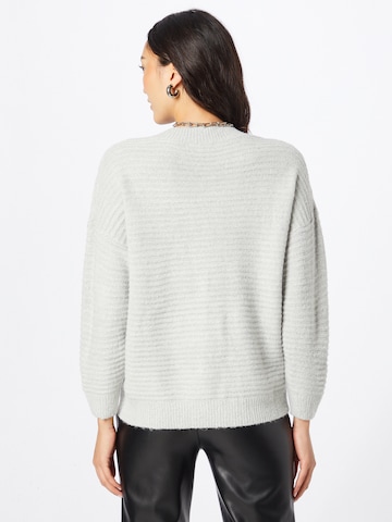 ABOUT YOU Pullover 'Rita' in Grau