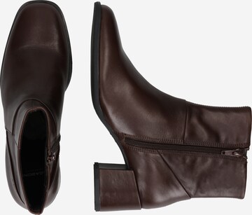 VAGABOND SHOEMAKERS Ankle Boots 'STINA' in Brown