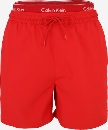 Calvin Klein Swimwear Kratke kopalne hlače 'ESSENTIALS' | rdeča barva: sprednja stran