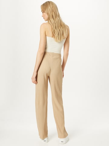 Gina Tricot Loose fit Pants 'Sissi' in Beige