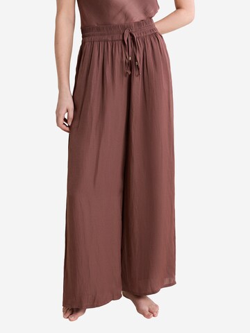 Pantaloncini da pigiama 'Cheeta' di ETAM in marrone: frontale