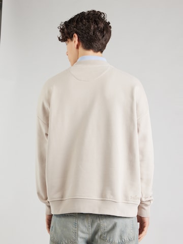 Felpa di Carlo Colucci in beige