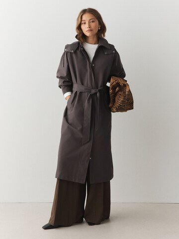 Manteau mi-saison Next en marron : devant