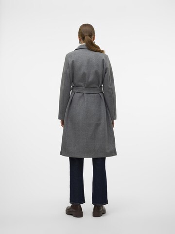 VERO MODA Between-seasons coat 'Fortuneaya' in Grey