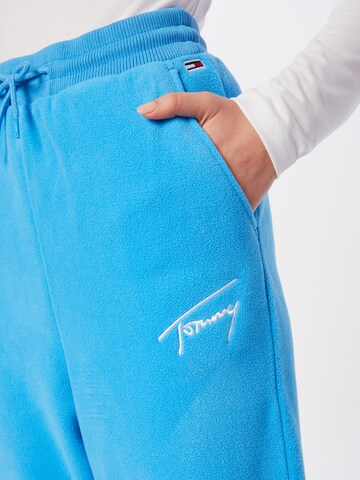 Tommy Jeans Tapered Hose in Blau