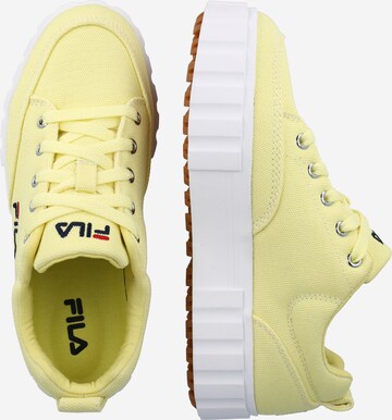 Sneaker bassa di FILA in giallo